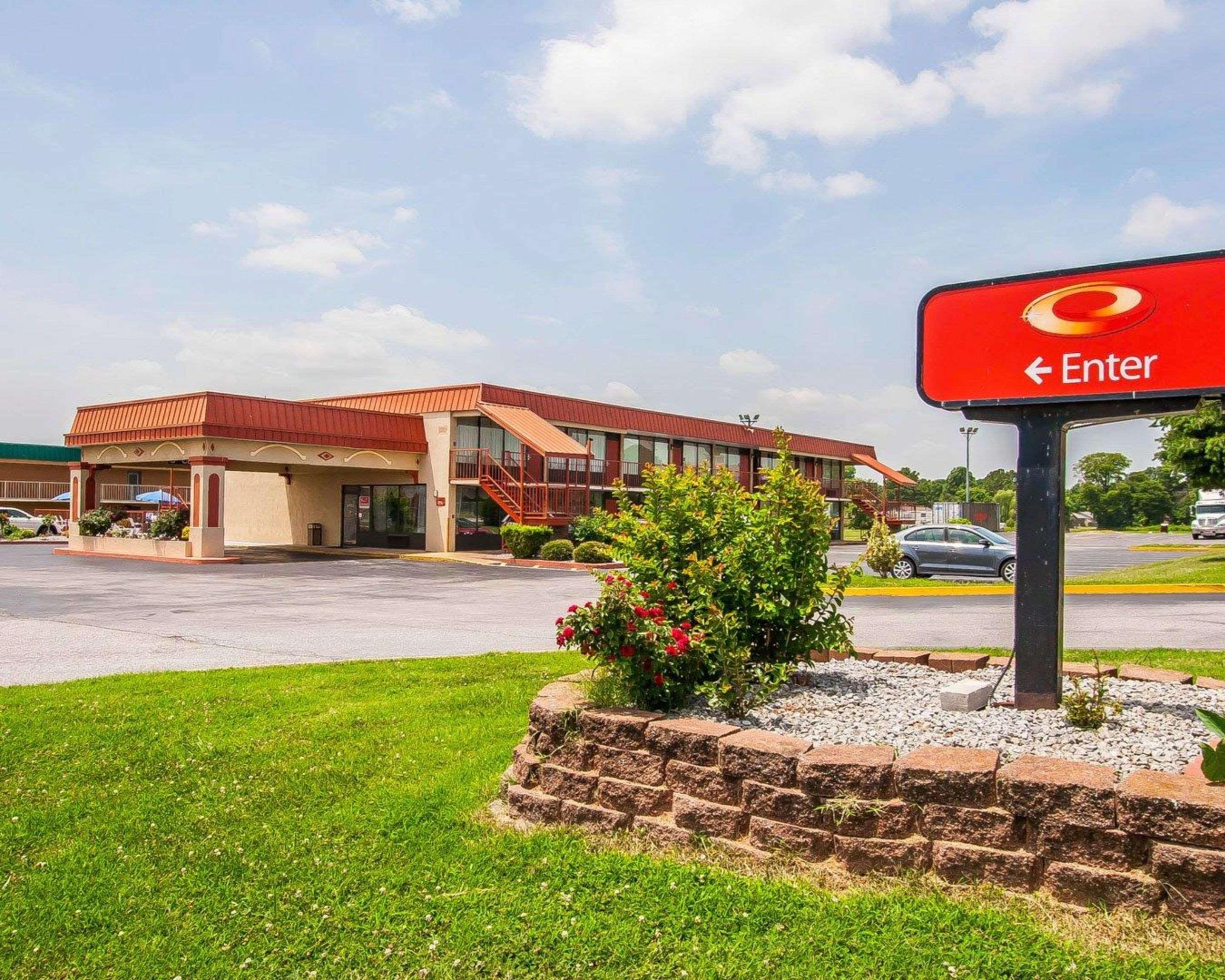 Econo Lodge Dyersburg Exterior photo
